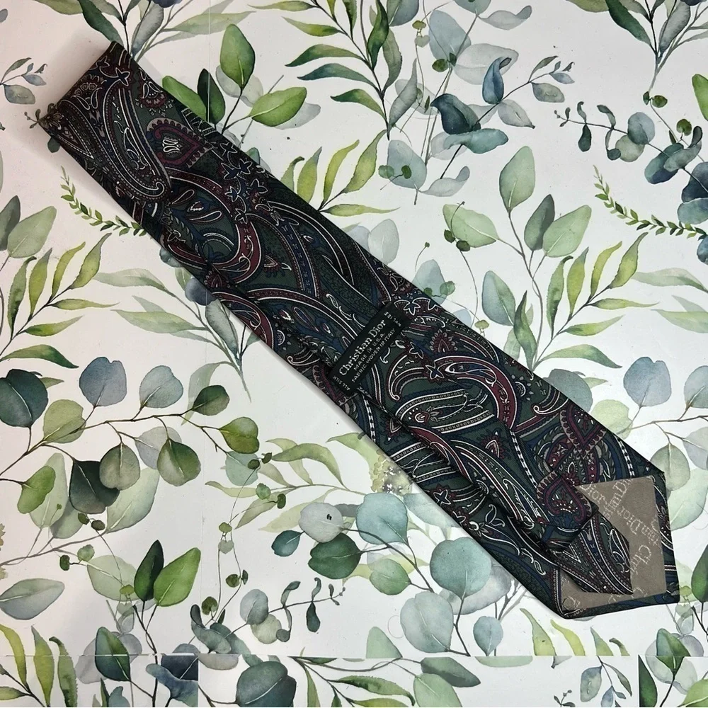 Christian Dior Green Paisley Print Silk Neck Tie